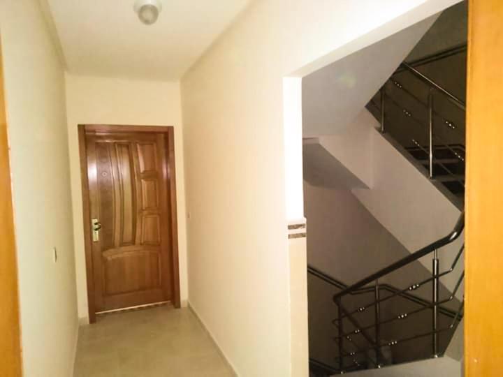 Fantastique Appartement Nouveau Meuble Avec Wifi & Netflix A Proximite Du Marjane แทนเจียร์ ภายนอก รูปภาพ